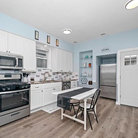 Cozy, Top-Floor 3Br Loft With Balcony In West Town Chicago Exterior foto