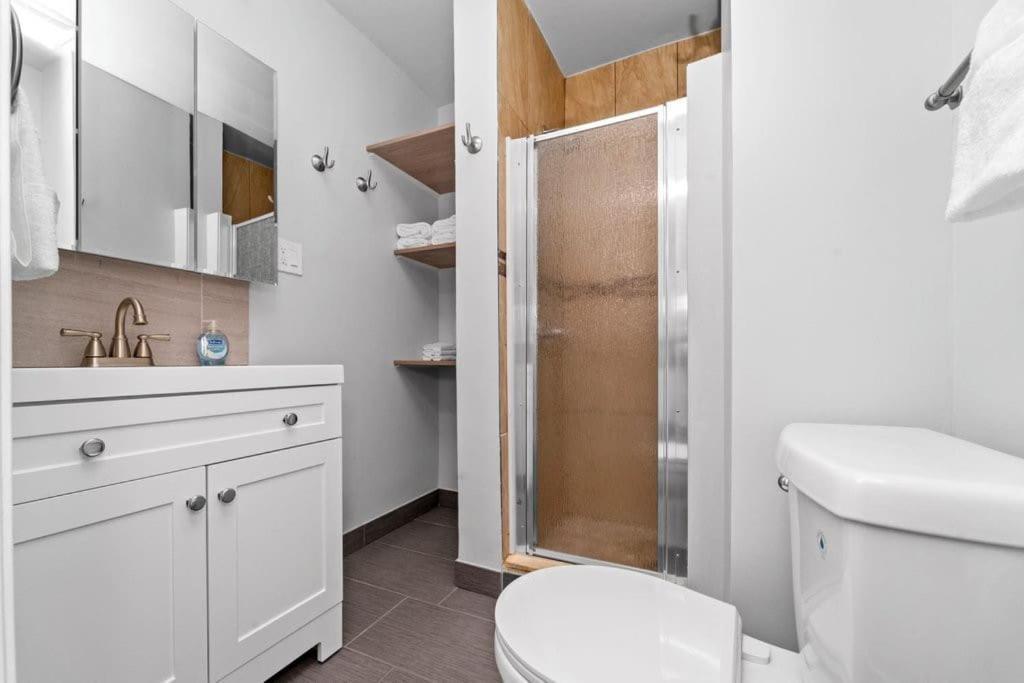 Cozy, Top-Floor 3Br Loft With Balcony In West Town Chicago Exterior foto
